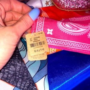NWT Victoria’s Secret PINK ombré bandanna 📬SEND ANY OFFER 🖋